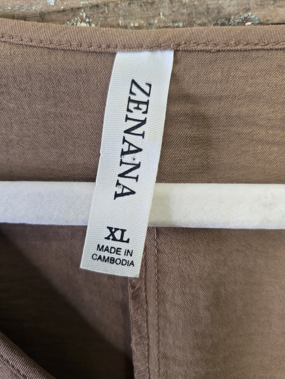 Zenana Mocha Oversized V-Neck Pocket Top XL - Picture 3 of 4